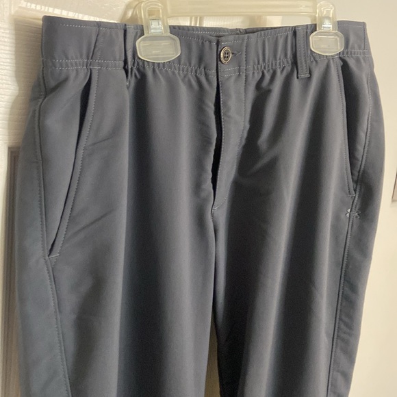Grey 34/32 under armour pants - Picture 2 of 8